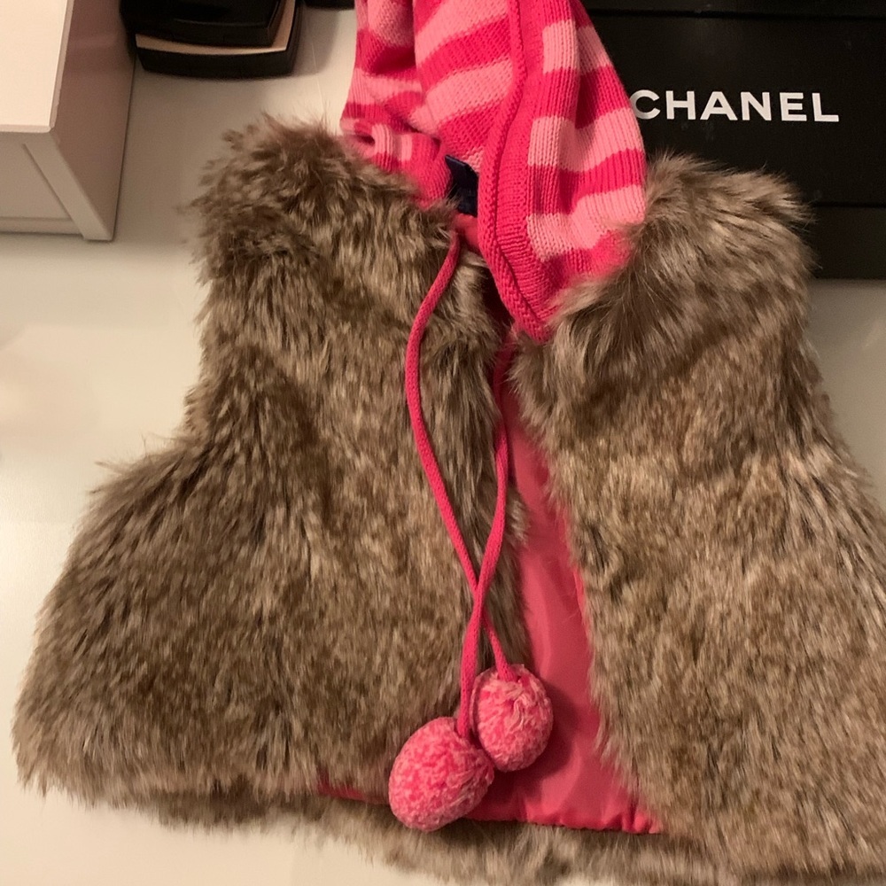 Cute faux fur vest for toddler from Souris Mini